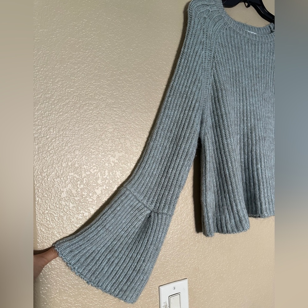 ANTROPOLOGIE JOHN-JENN MARLEE FLARE BELL SLEEVE SWEATER - Picture 4 of 7